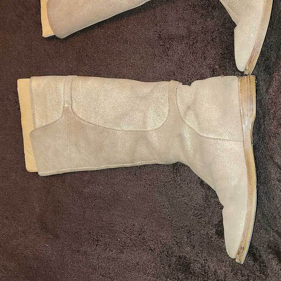 Jimmy Choo Gold Fur Lined Boots - Picture 4 of 12